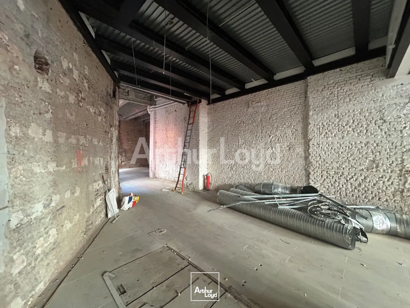 Locaux commerciaux - Location - LILLE - 59000 - 180-180 - 7892577