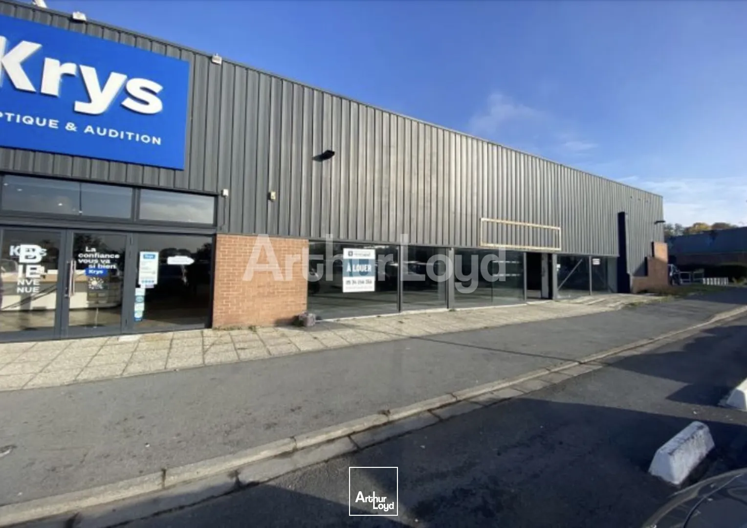 Locaux commerciaux - Location - SIN LE NOBLE - 59450 - 564-564 - 7892683