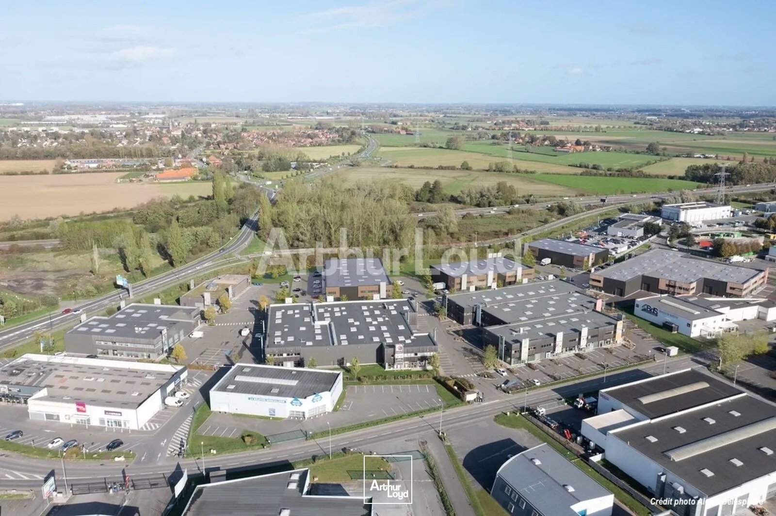 Locaux d'activité & Entrepôts - Location - LA CHAPELLE D'ARMENTIERES - 59930 - 648-1317 - 7892725