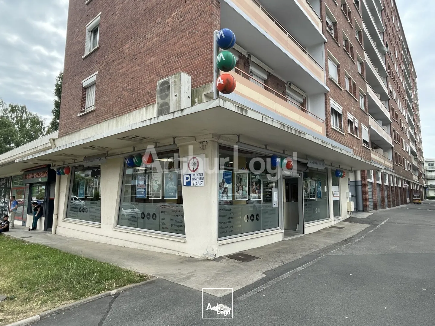 Locaux commerciaux - Location - MAUBEUGE - 59600 - 135-135 - 7892902