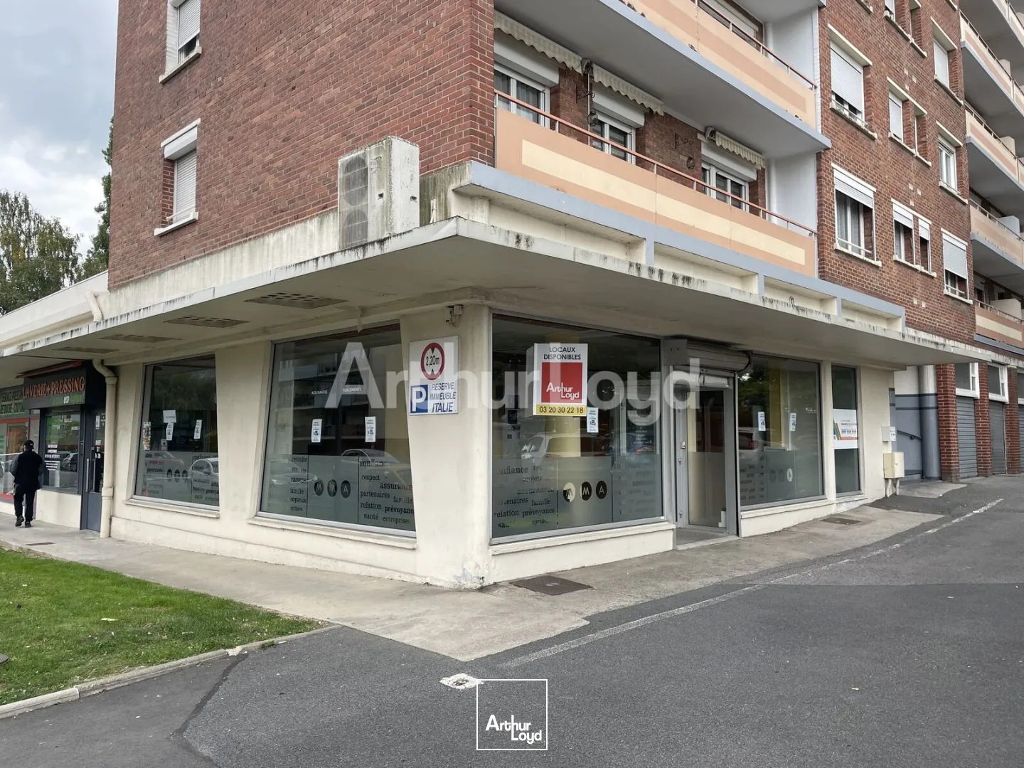 Locaux commerciaux - Location - MAUBEUGE - 59600 - 135-135 - 7892896