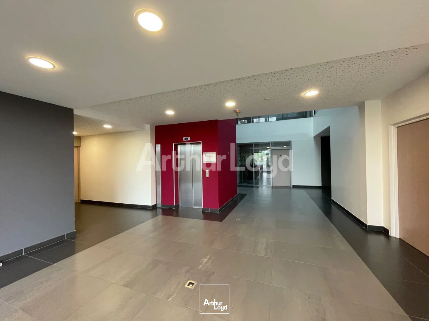 Bureaux - Location - BLENDECQUES - 62575 - 75-531 - 7893092