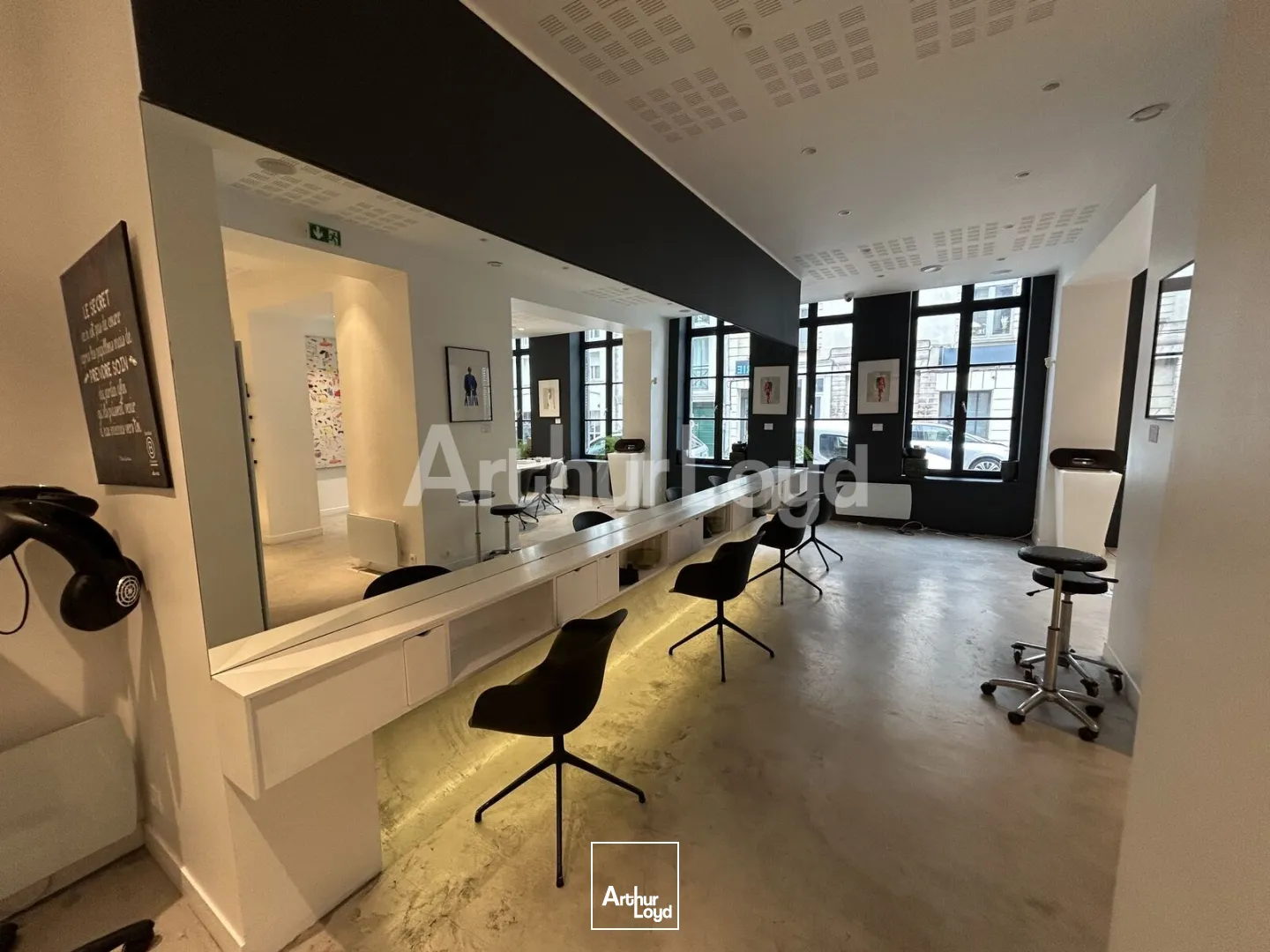 Locaux commerciaux - Vente - LILLE - 59000 - 27-127 - 7893174