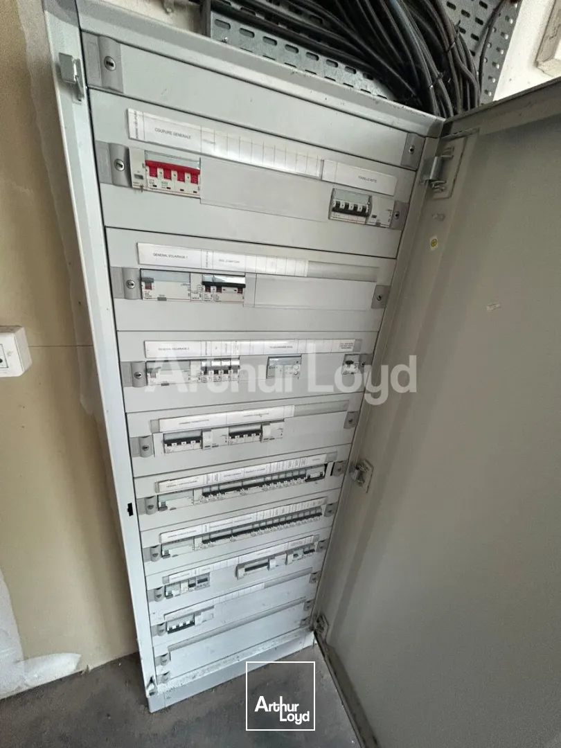 Locaux commerciaux - Location - ENGLOS - 59320 - 223-635 - 7893186