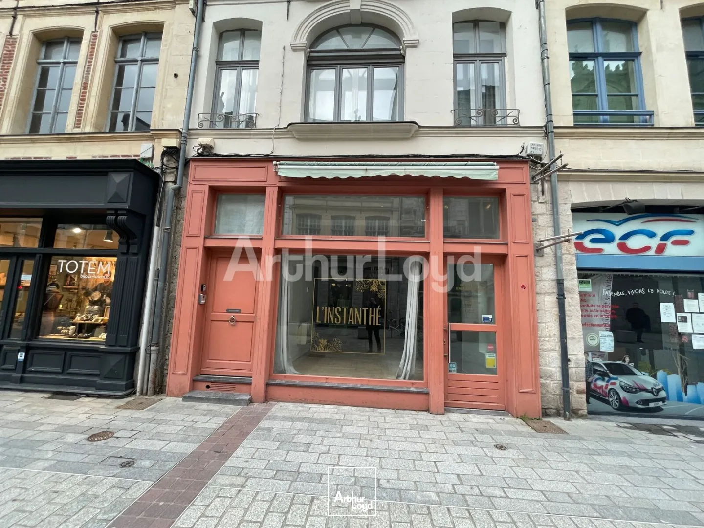 Locaux commerciaux - Location - DOUAI - 59500 - 122-122 - 7893204