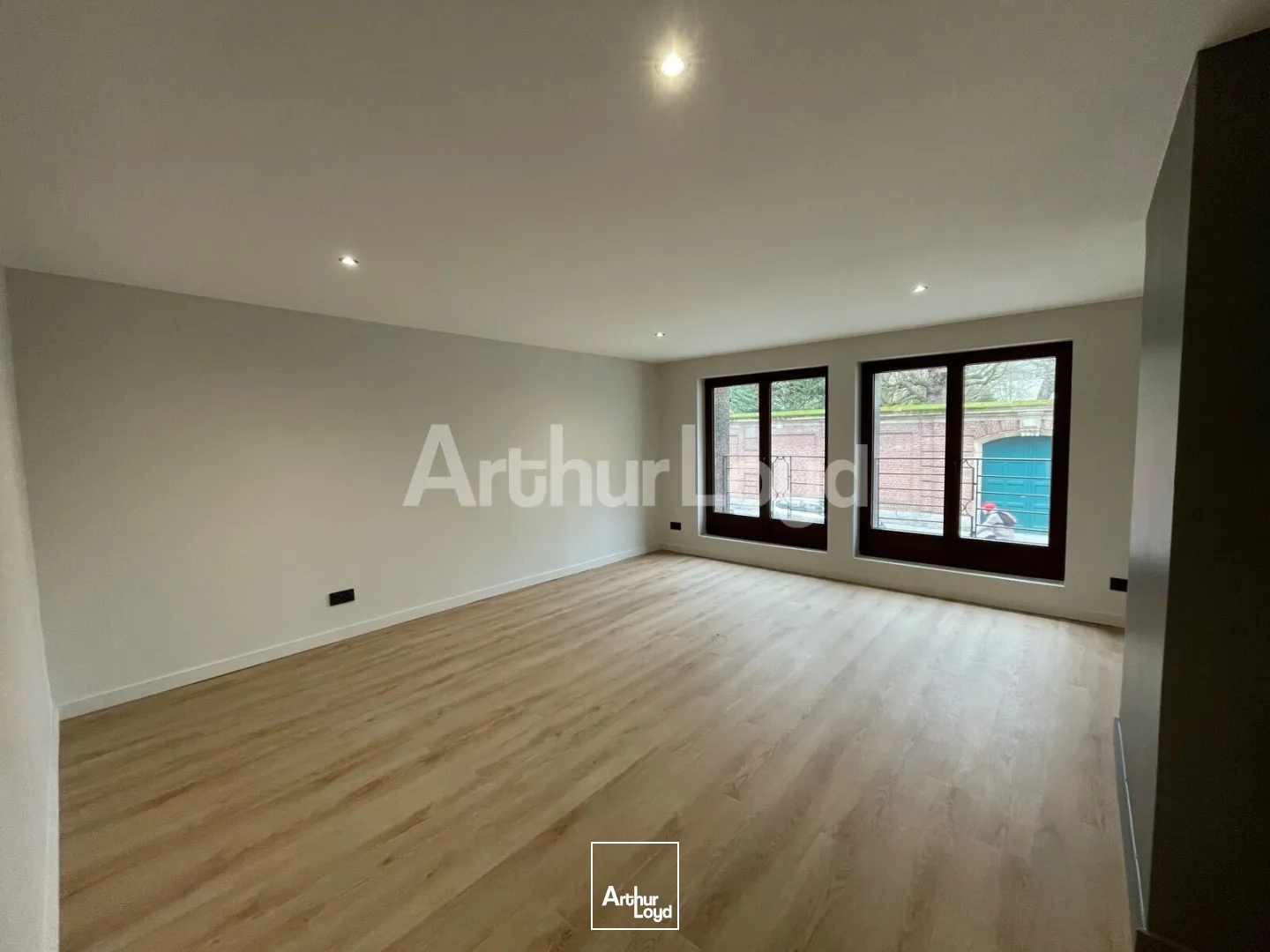 Bureaux - Location - LILLE - 59000 - 123-123 - 7893315