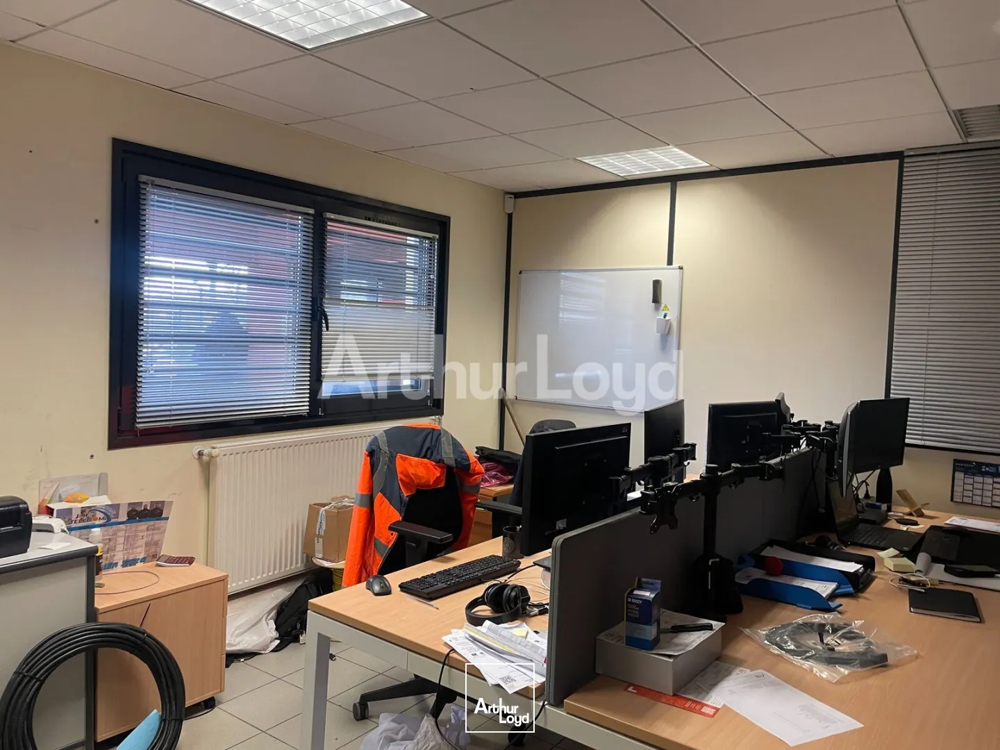 Locaux d'activité & Entrepôts - Location - CUINCY - 59553 - 900-900 - 7893322