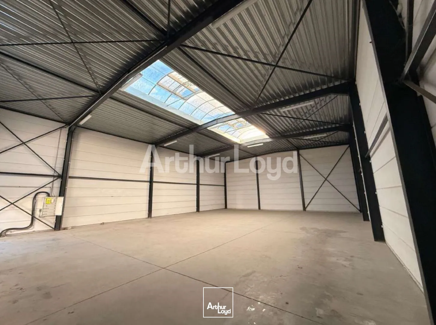Locaux d'activité & Entrepôts - Location - TOURCOING - 59200 - 330-330 - 7893414