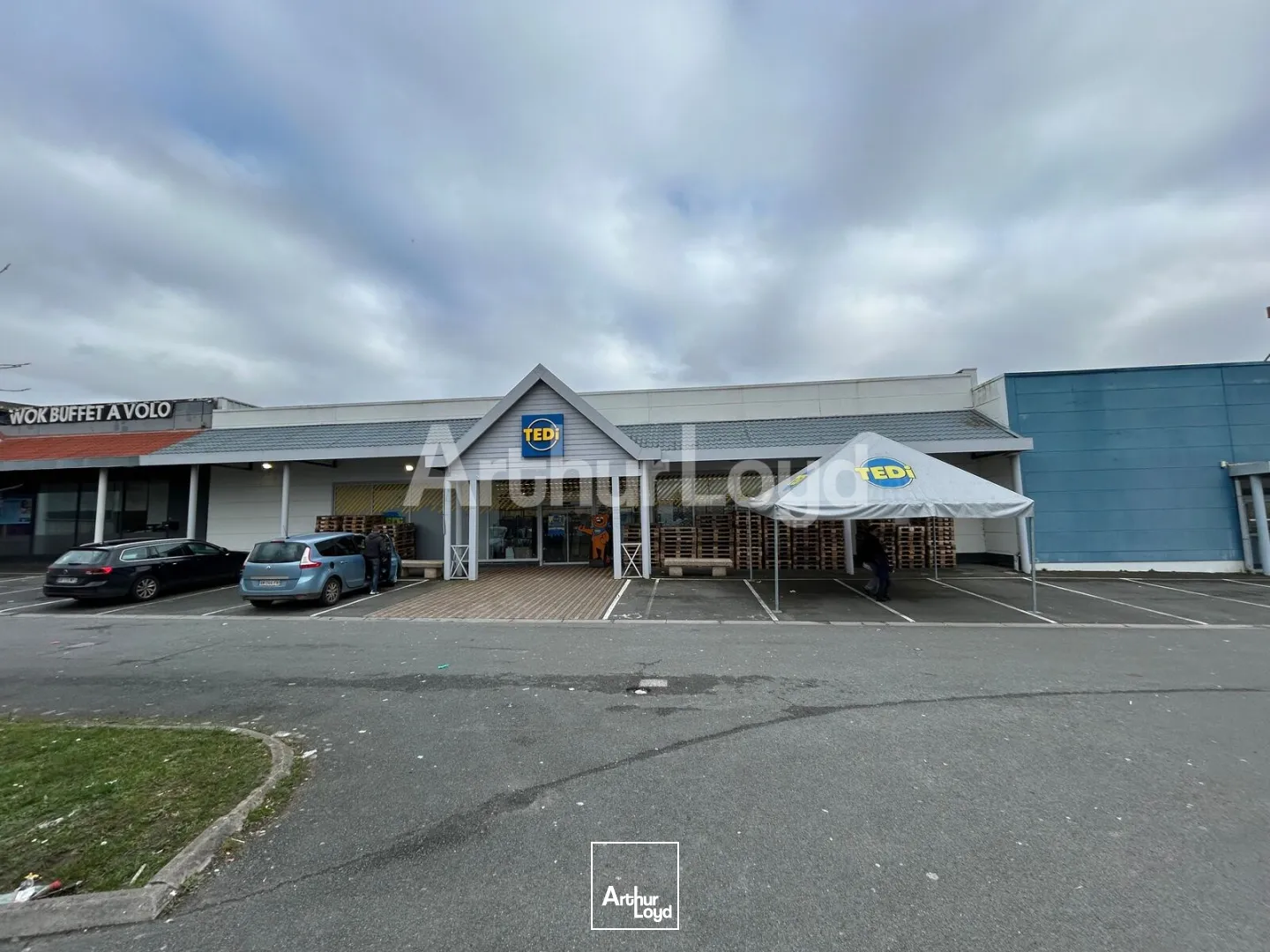 Locaux commerciaux - Location - BRUAY LA BUISSIERE - 62700 - 800-800 - 7893487