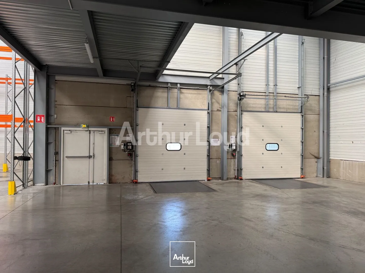 Locaux d'activité & Entrepôts - Vente - LA CHAPELLE D'ARMENTIERES - 59930 - 2975-2975 - 7893639