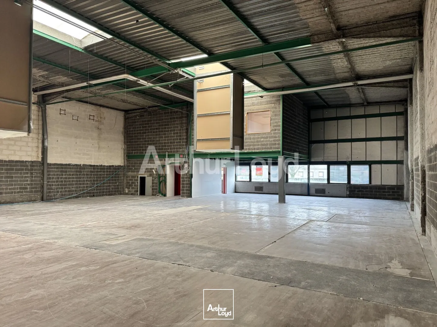 Locaux d'activité & Entrepôts - Location - WASQUEHAL - 59290 - 882-2934 - 7893648