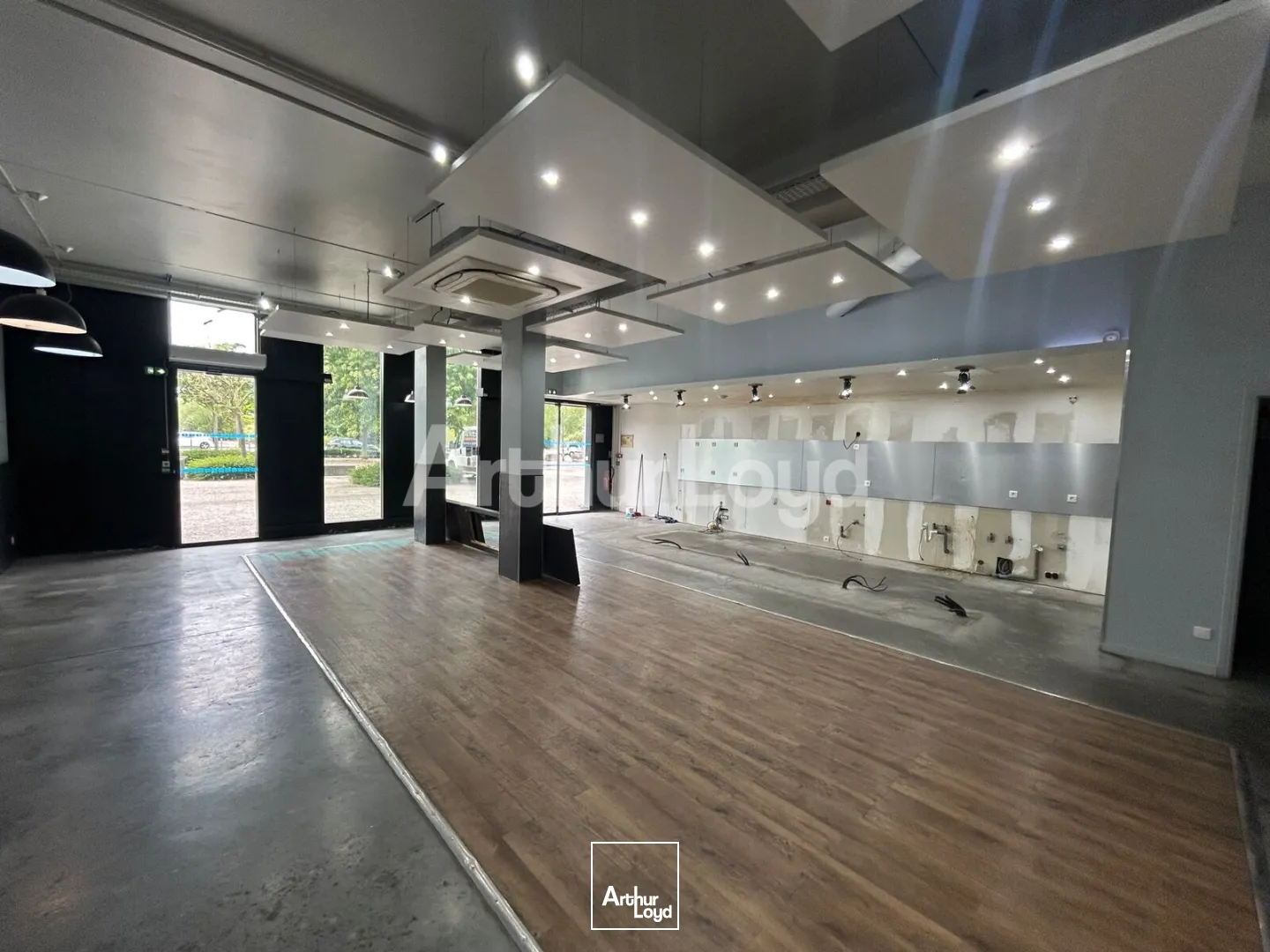 Locaux commerciaux - Location - LOOS - 59120 - 150-150 - 7893740