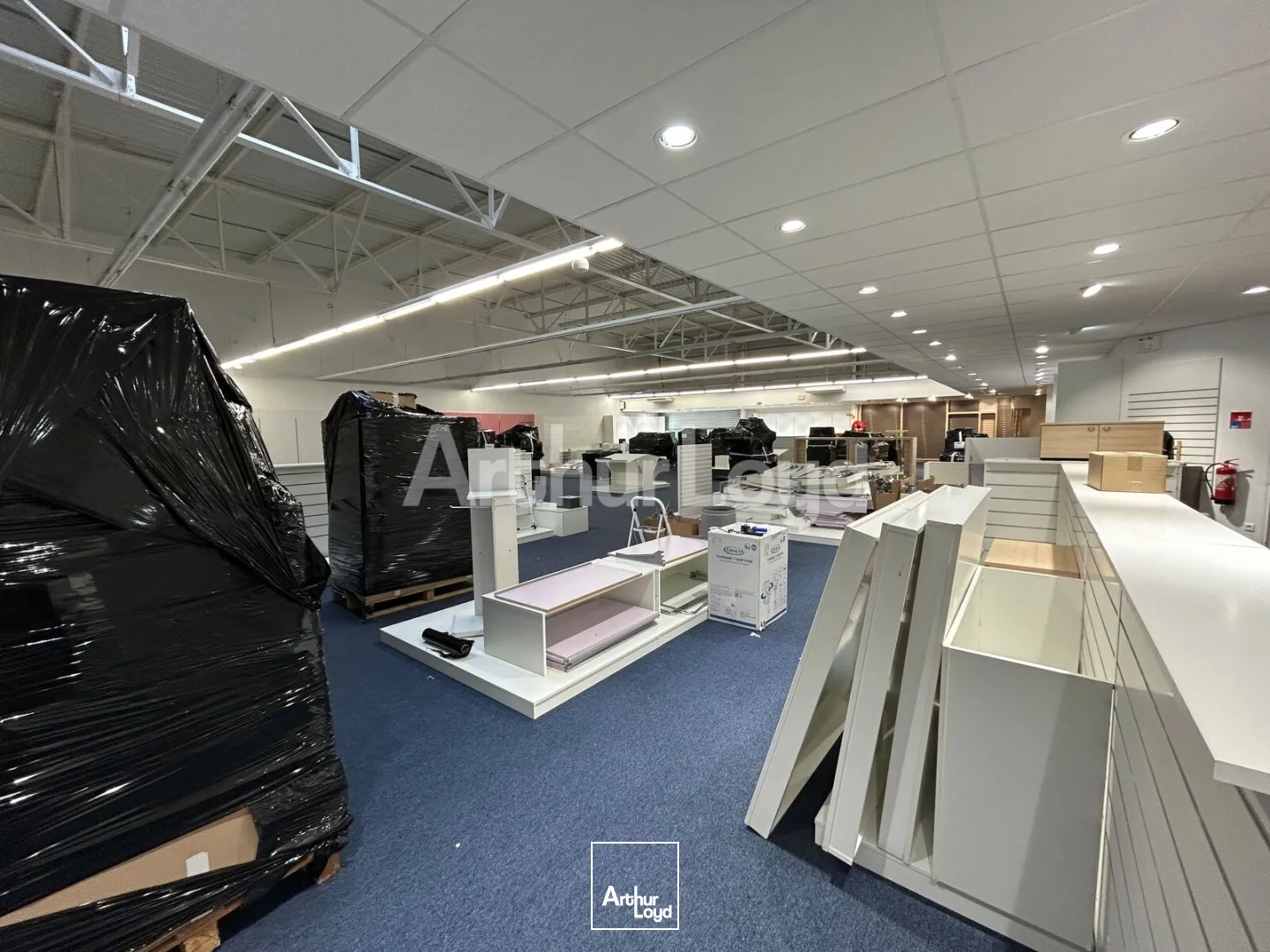 Locaux commerciaux - Location - SAINT MARTIN BOULOGNE - 62280 - 817-817 - 7893794