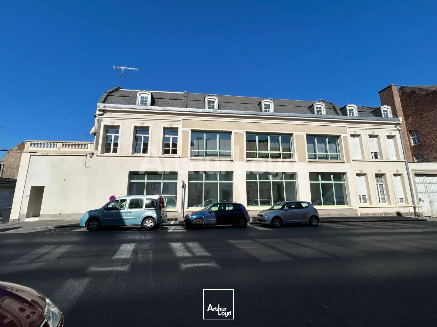 Locaux commerciaux - Location - CAMBRAI - 59400 - 250-250 - 7893818