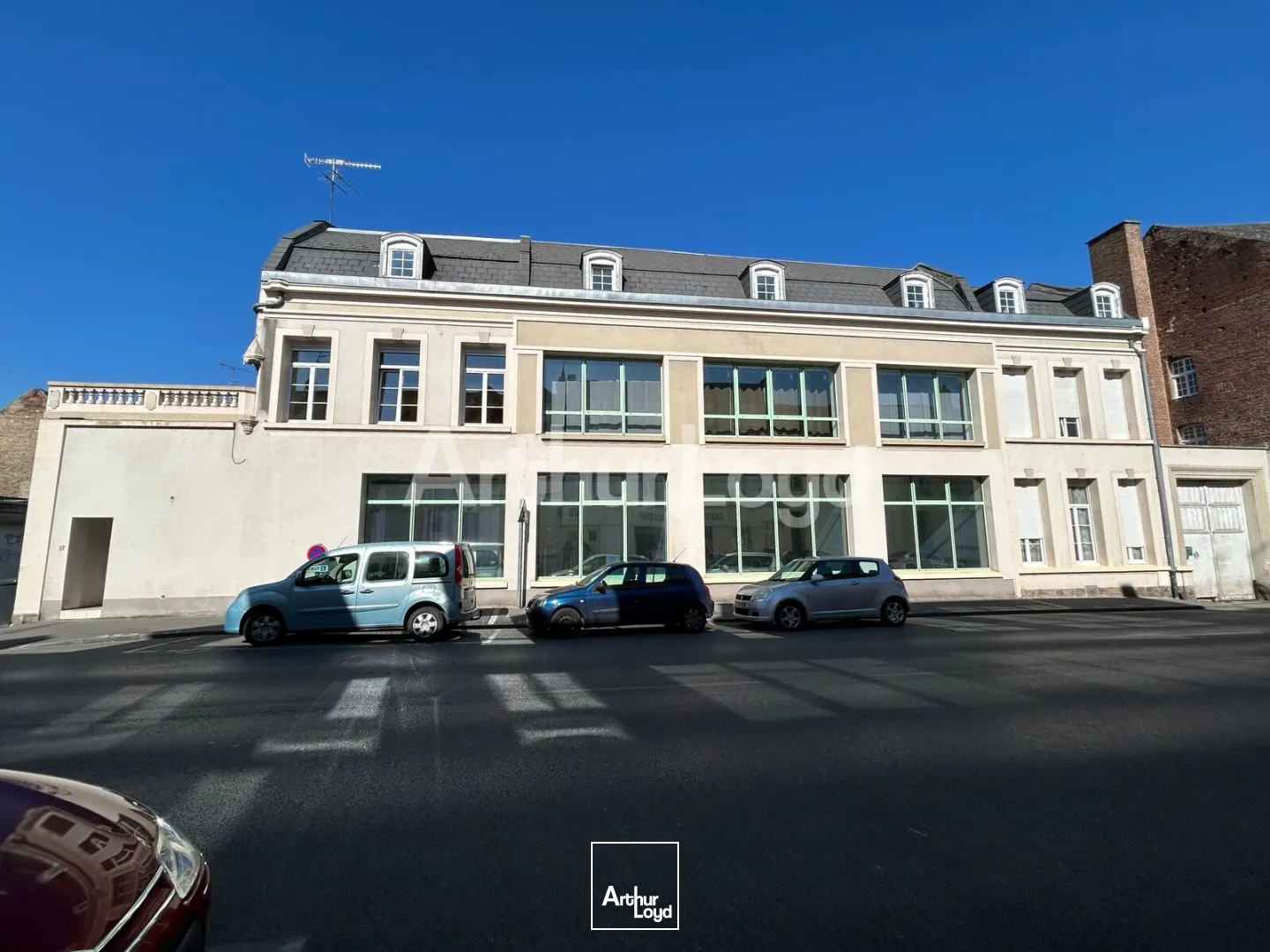 Locaux commerciaux - Location - CAMBRAI - 59400 - 250-250 - 7893817