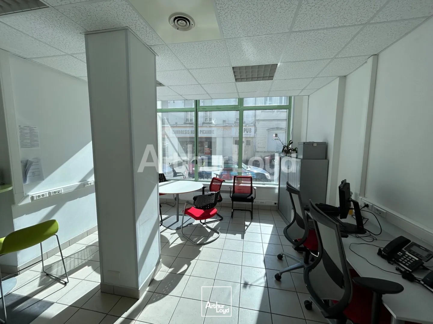 Locaux commerciaux - Location - CAMBRAI - 59400 - 250-250 - 7893822