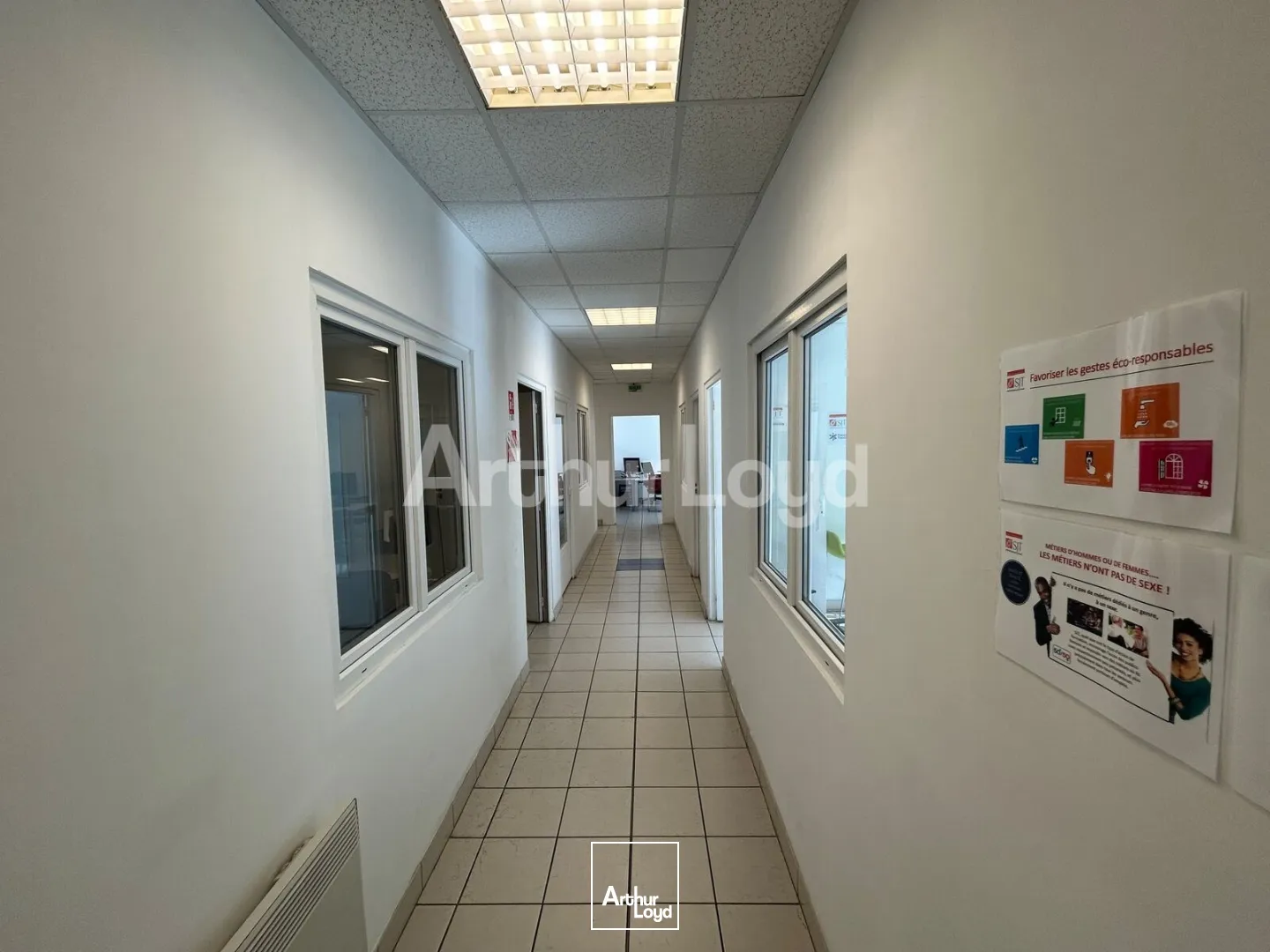 Locaux commerciaux - Location - CAMBRAI - 59400 - 250-250 - 7893824