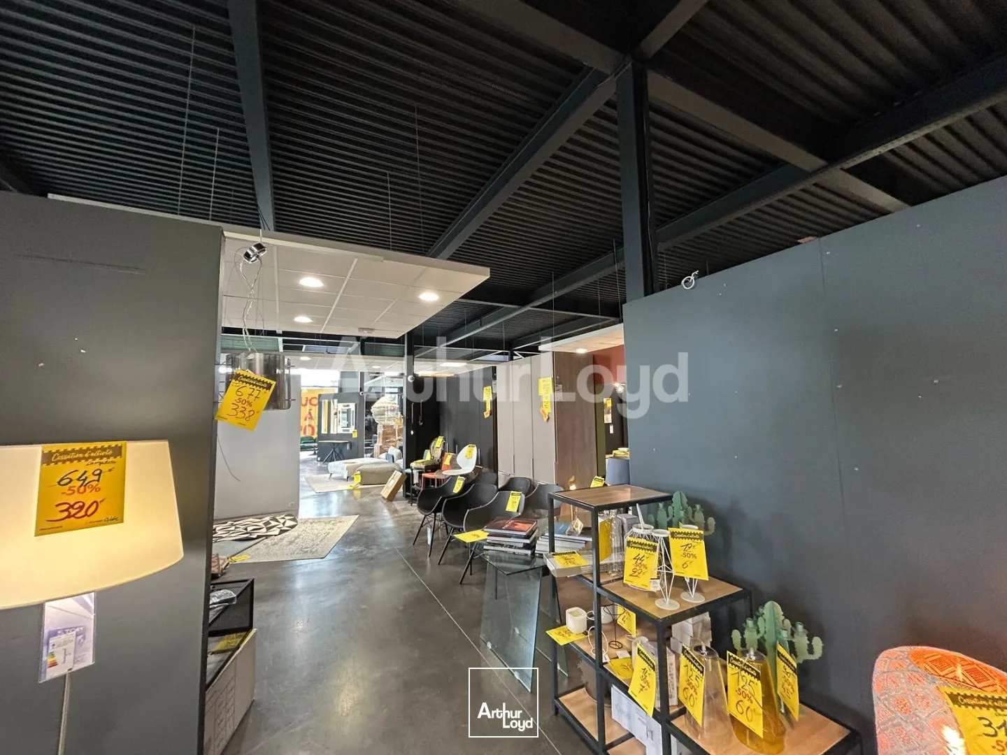 Locaux commerciaux - Location - VALENCIENNES - 59300 - 580-580 - 7894201