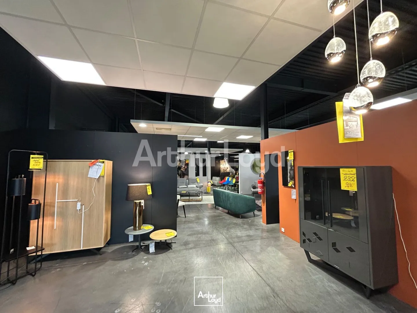 Locaux commerciaux - Location - VALENCIENNES - 59300 - 580-580 - 7894210
