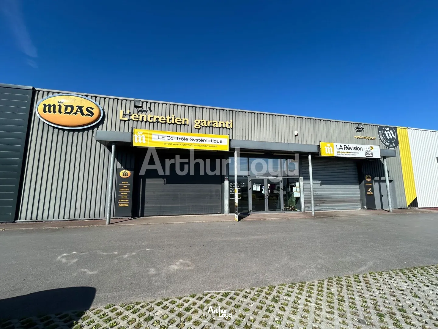 Locaux commerciaux - Location - LYS LEZ LANNOY - 59390 - 384-884 - 7894258