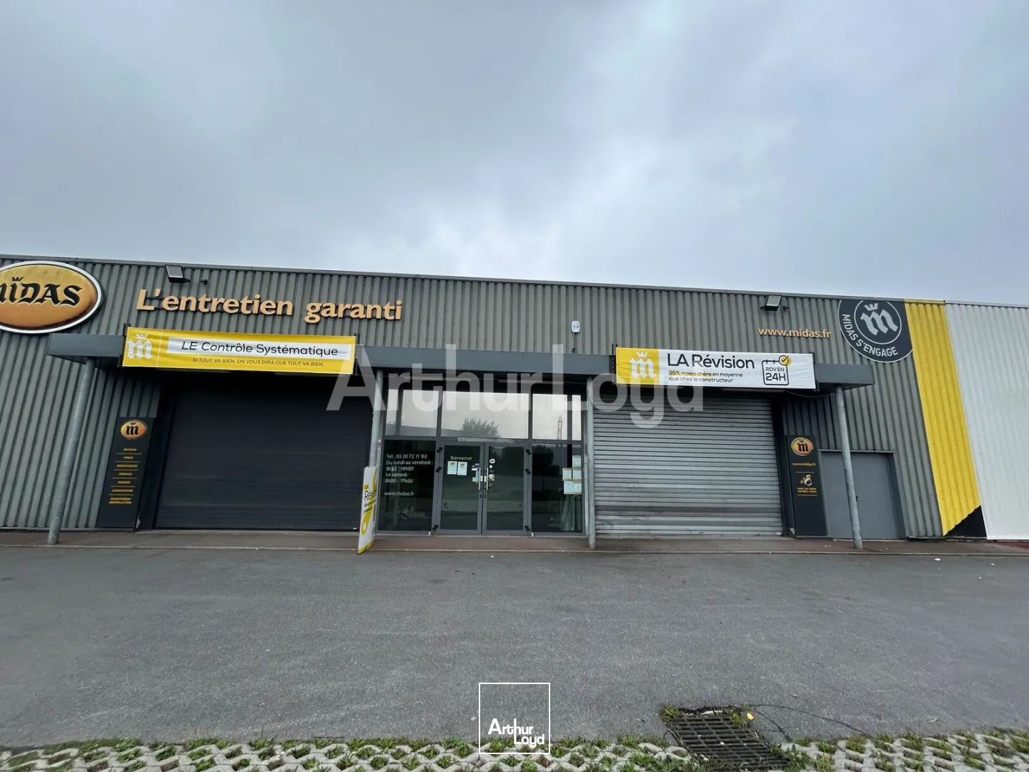 Locaux commerciaux - Location - LYS LEZ LANNOY - 59390 - 384-884 - 7894262