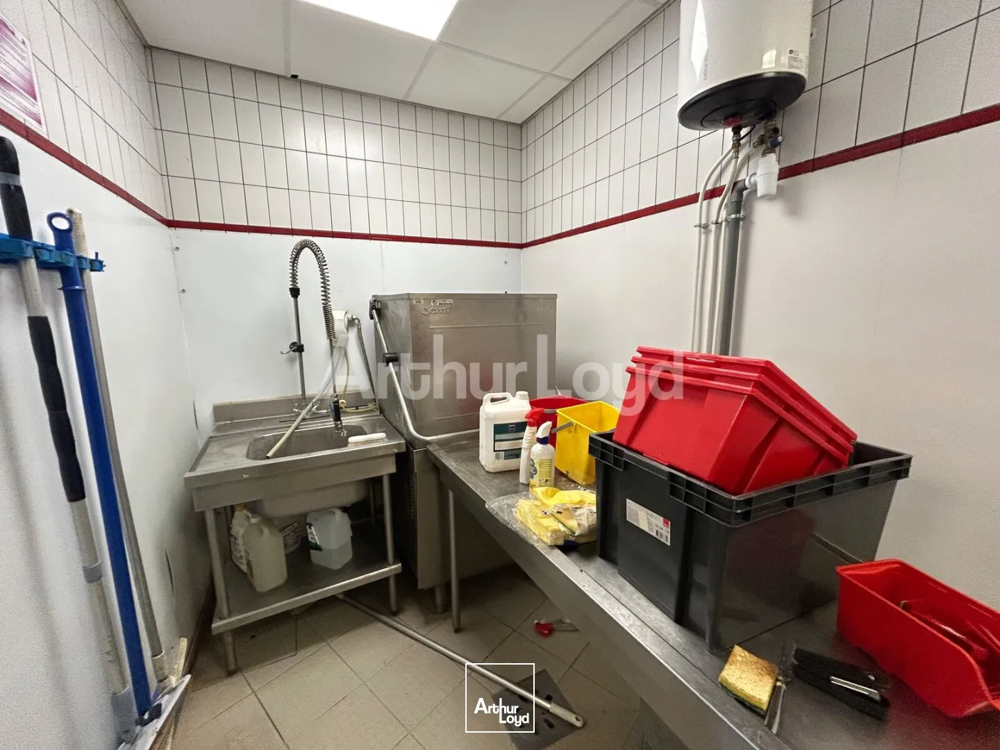 Locaux commerciaux - Location - MARCQ EN BAROEUL - 59700 - 100-100 - 7894291
