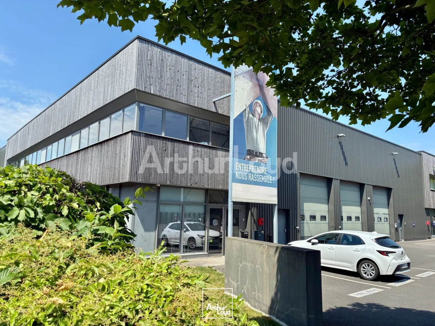 Bureaux - Location - LA CHAPELLE D'ARMENTIERES - 59930 - 300-300 - 7894333