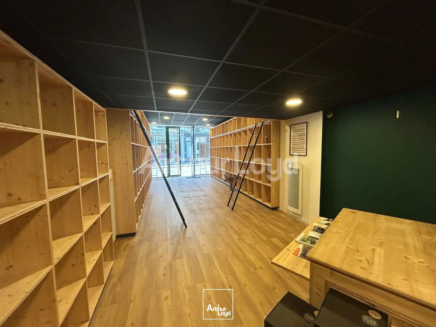Locaux commerciaux - Location - ARRAS - 62000 - 62-62 - 7894773