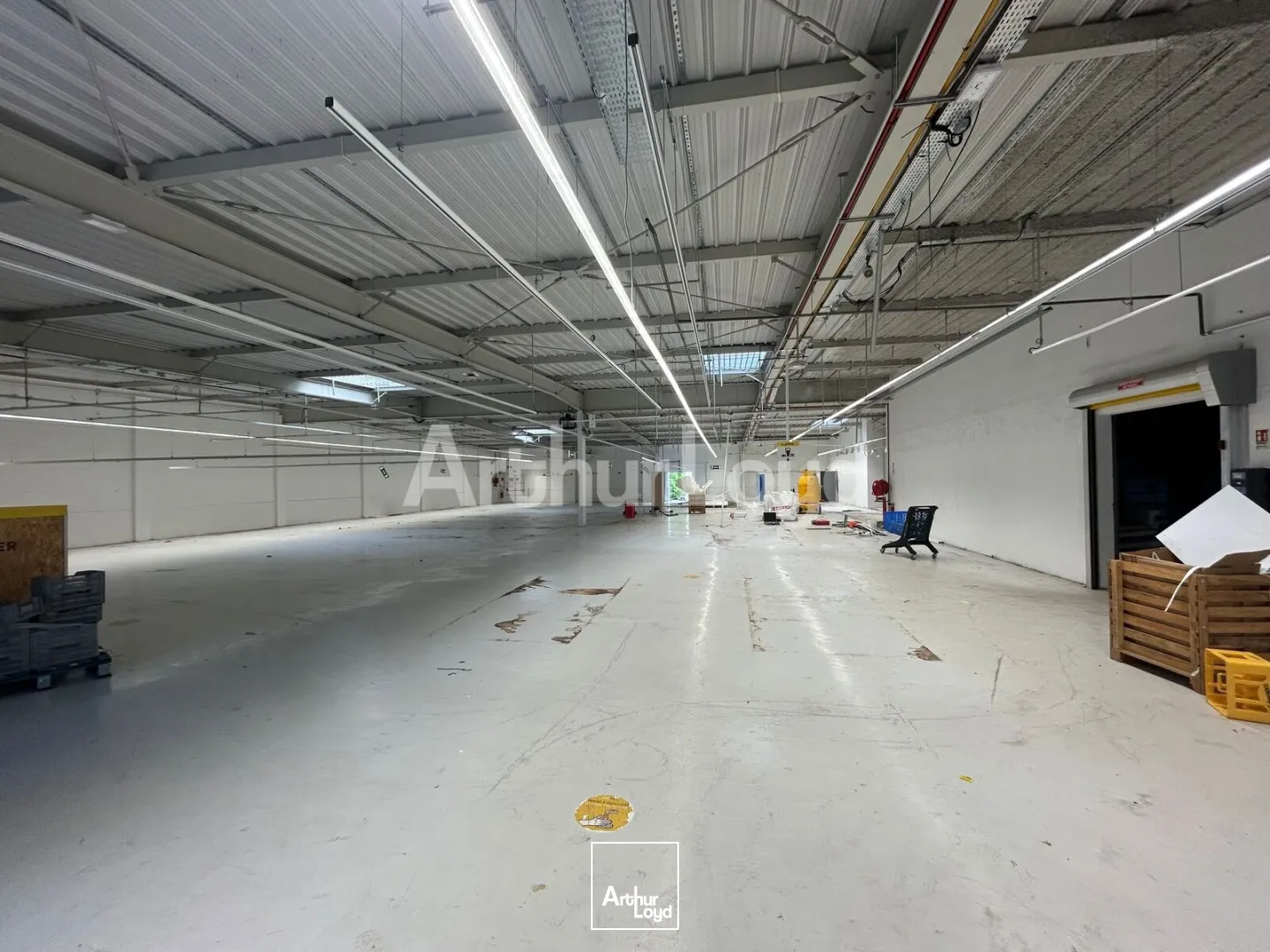 Locaux commerciaux - Location - FOUQUIERES LES BETHUNE - 62232 - 1600-1600 - 7895052
