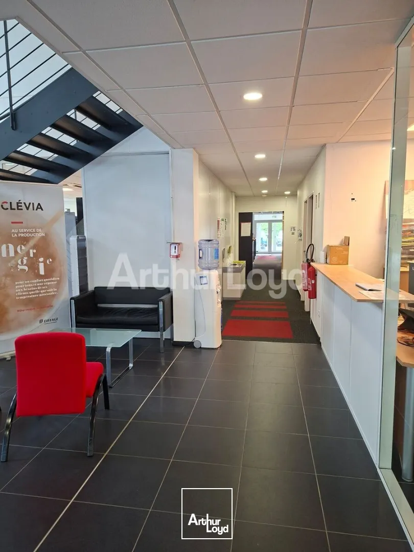 Bureaux - Location - WAMBRECHIES - 59118 - 476-2033 - 7895138