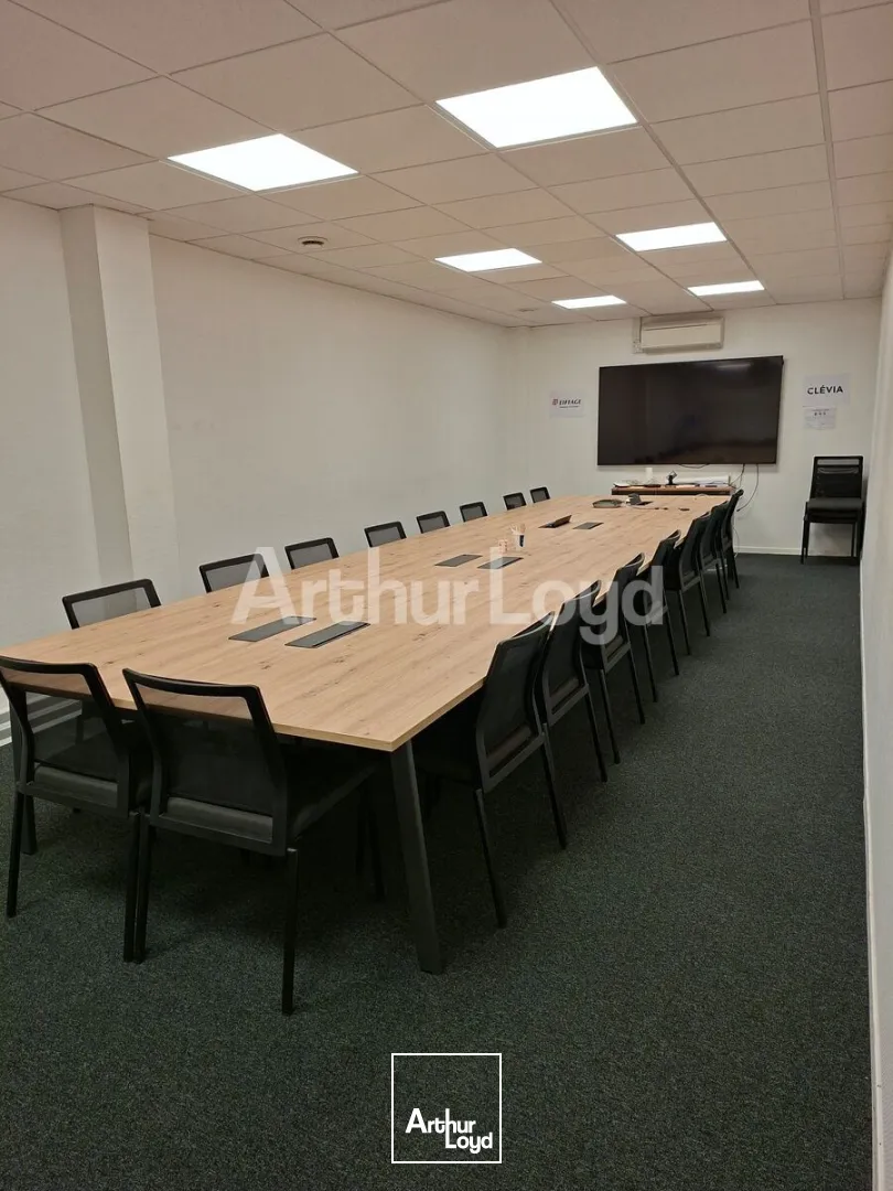 Bureaux - Location - WAMBRECHIES - 59118 - 476-2033 - 7895149
