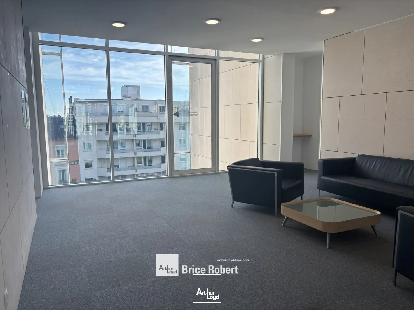 Bureaux - Location - LYON - 69006 - 595.1-1190.2 - 7895451