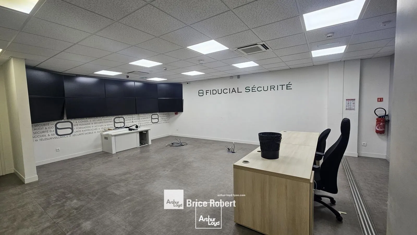 Bureaux - Location - SAINT PRIEST - 69800 - 234-857 - 7895557