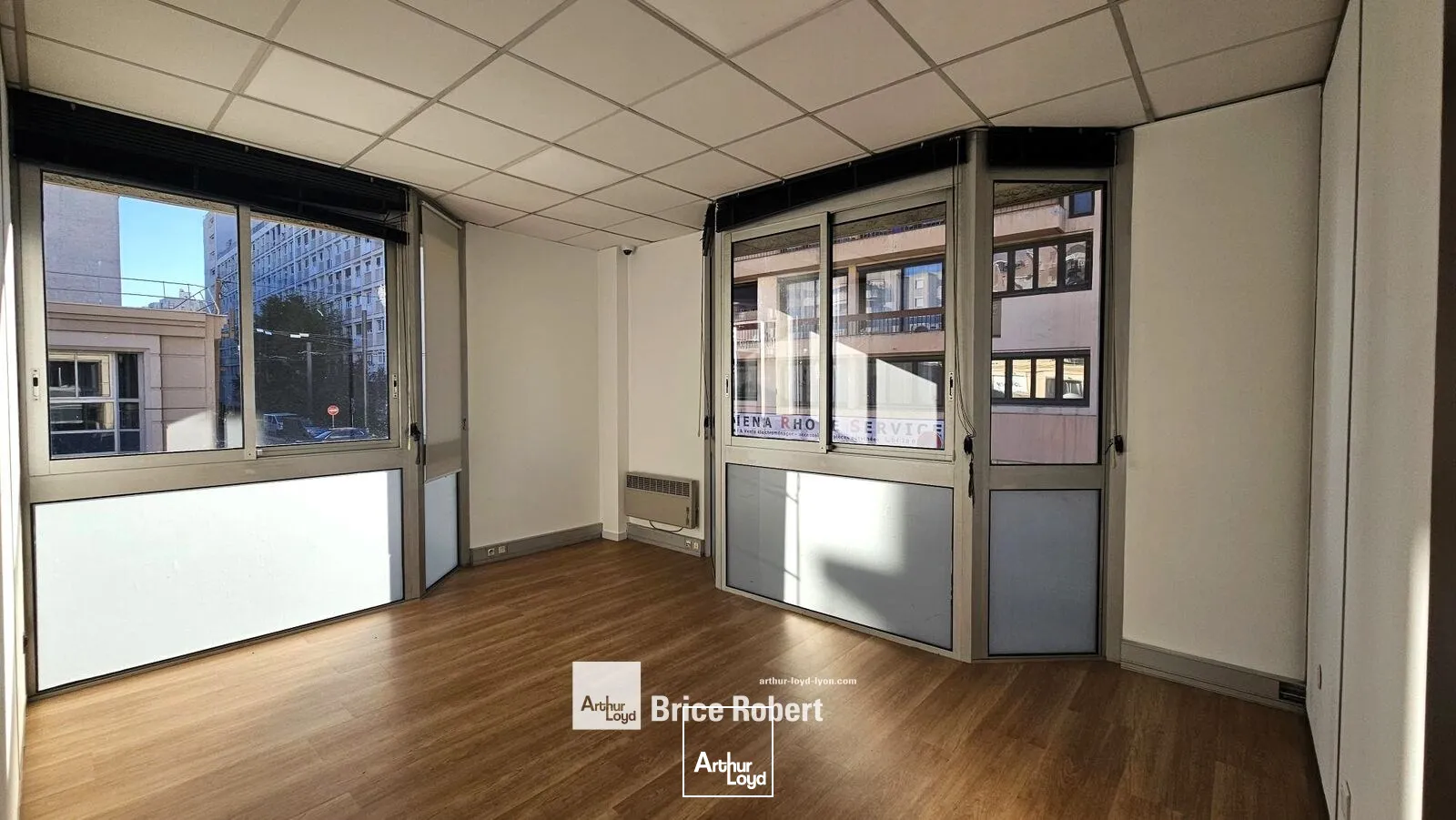 Bureaux - Location - VILLEURBANNE - 69100 - 84-871 - 7895578