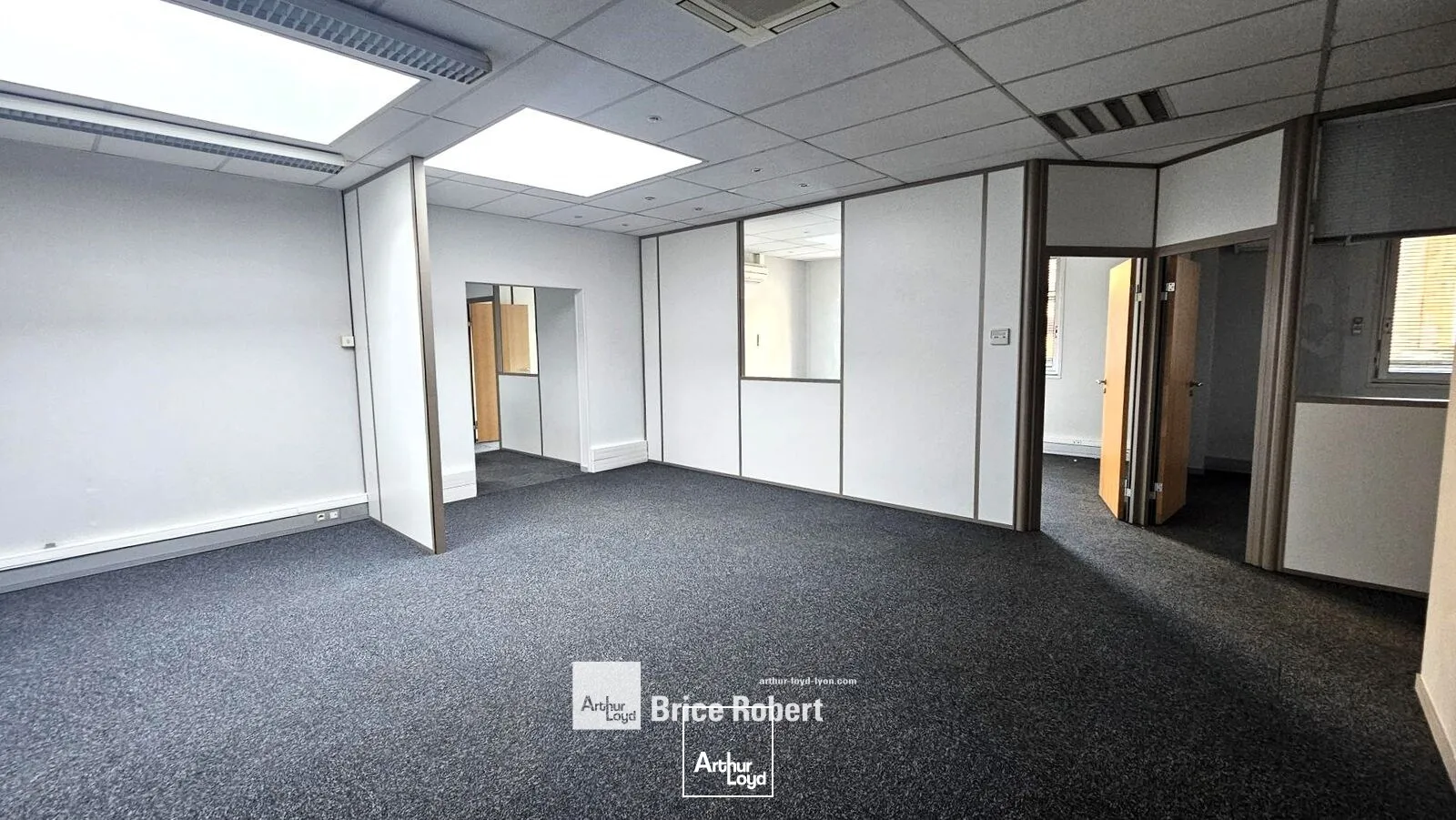 Bureaux - Location - VILLEURBANNE - 69100 - 84-871 - 7895582