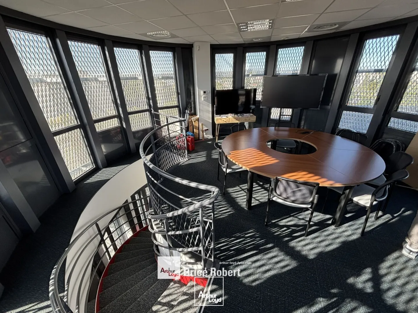 Bureaux - Location - VAULX EN VELIN - 69120 - 340-340 - 7895709