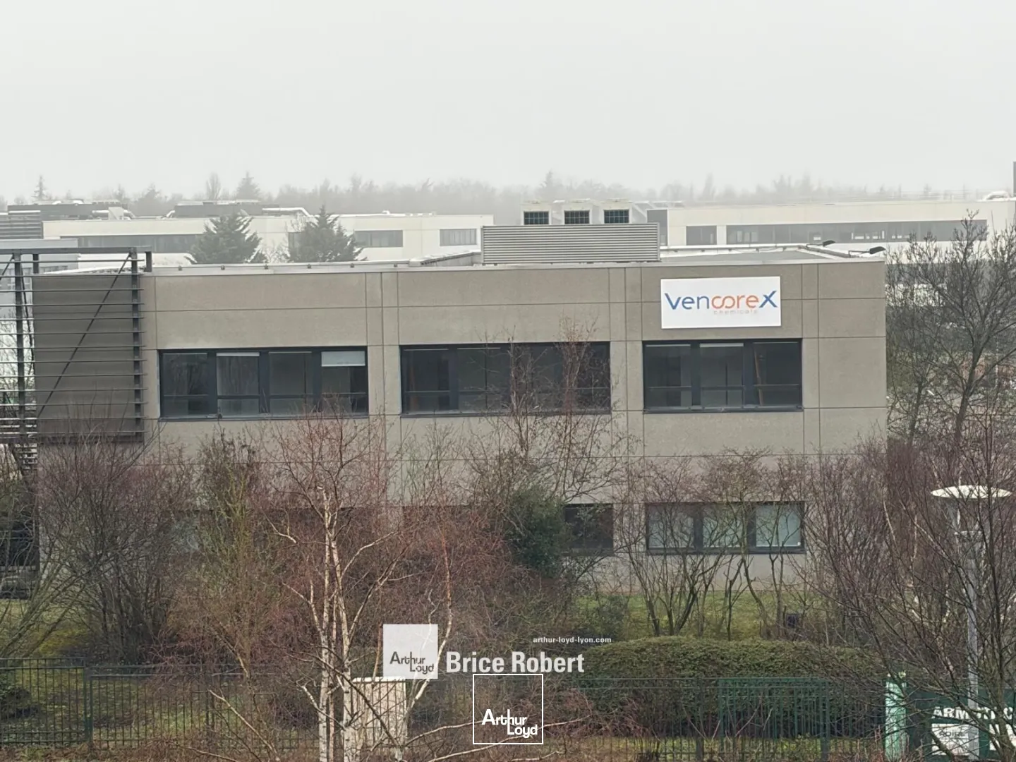 Bureaux - Location - SAINT PRIEST - 69800 - 553-1119 - 7895762