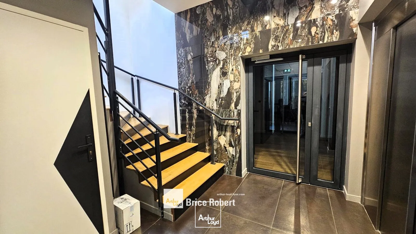 Bureaux - Location - RILLIEUX LA PAPE - 69140 - 204.6-204.6 - 7895790