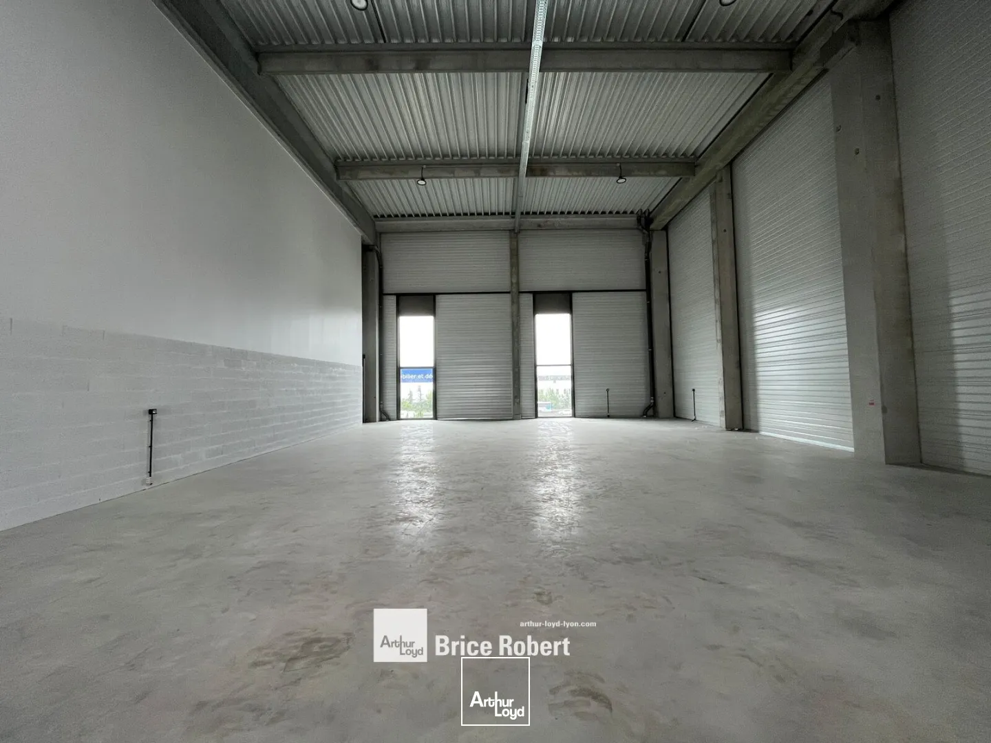 Locaux d'activité & Entrepôts - Location - VENISSIEUX - 69200 - 360-8618 - 7895953