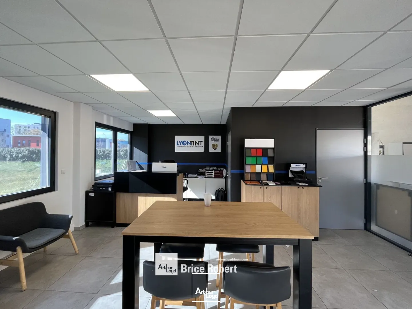 Locaux d'activité & Entrepôts - Location - SAINT FONS - 69190 - 267-267 - 7895959