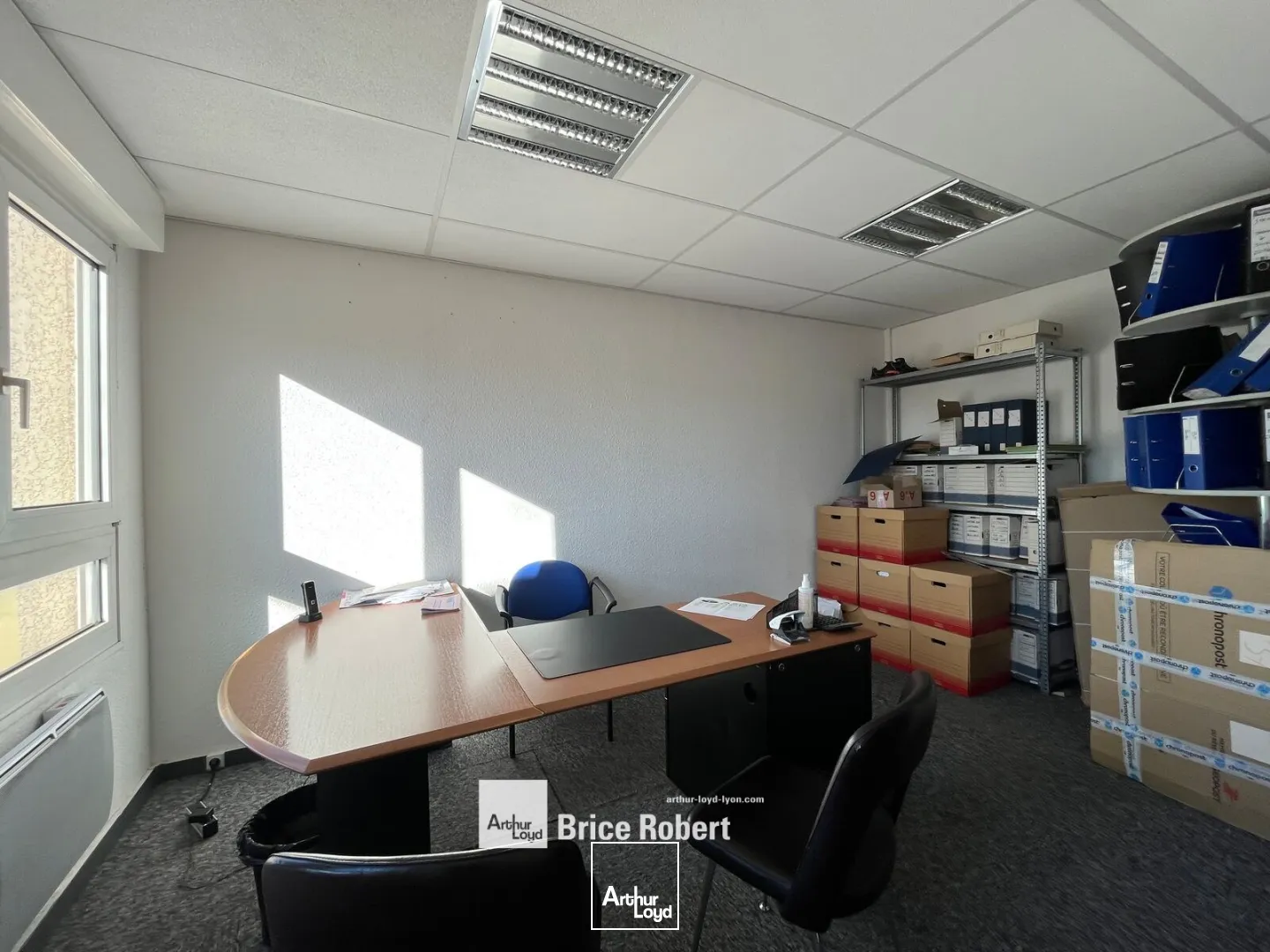 Locaux d'activité & Entrepôts - Location - VENISSIEUX - 69200 - 375-375 - 7895970