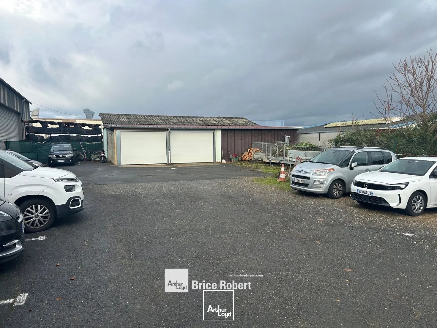 Locaux d'activité & Entrepôts - Vente - VILLEFRANCHE SUR SAONE - 69400 - 230-922 - 7895983