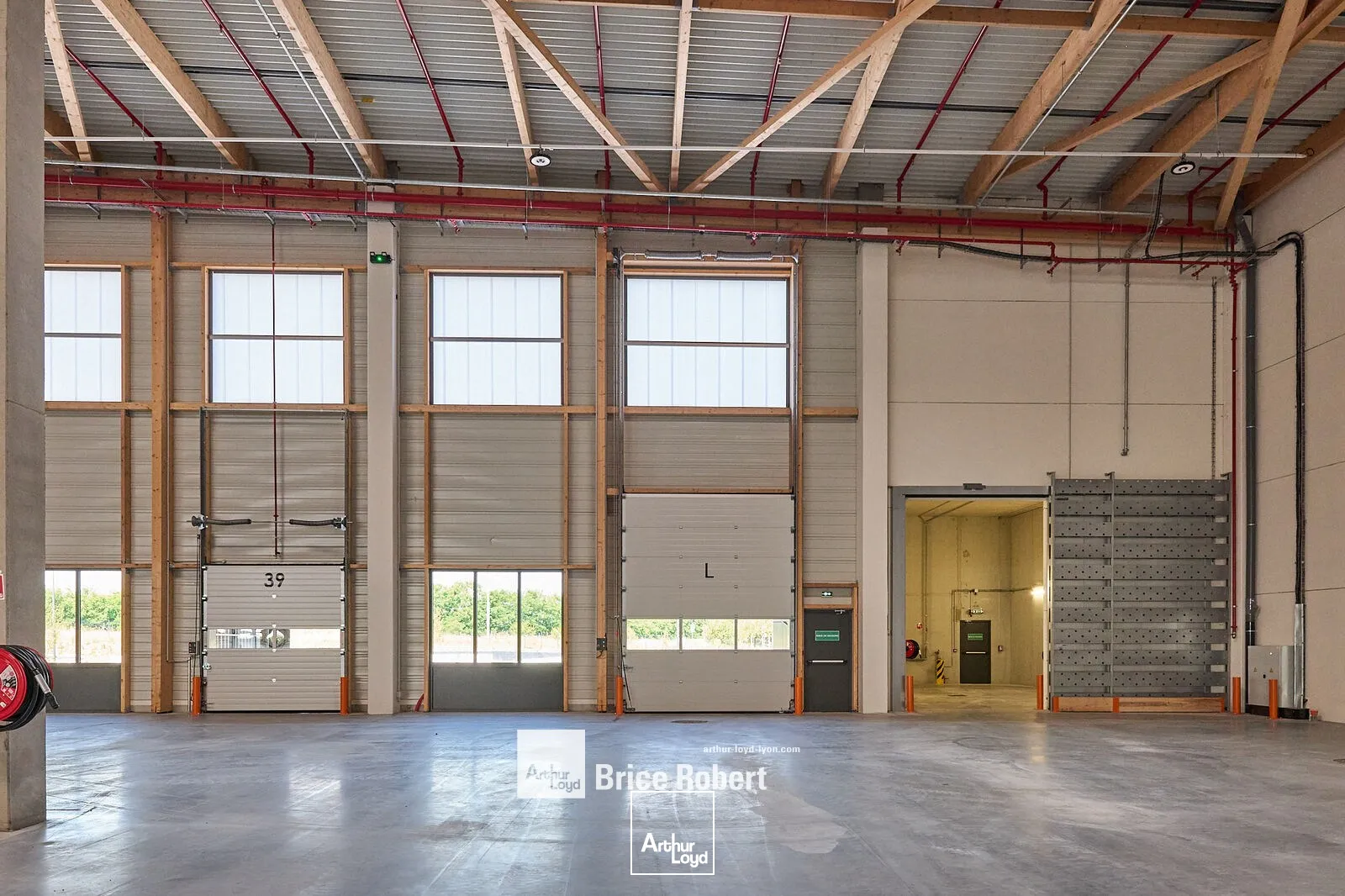 Locaux d'activité & Entrepôts - Location - MIONNAY - 01390 - 3026-35487 - 7896015