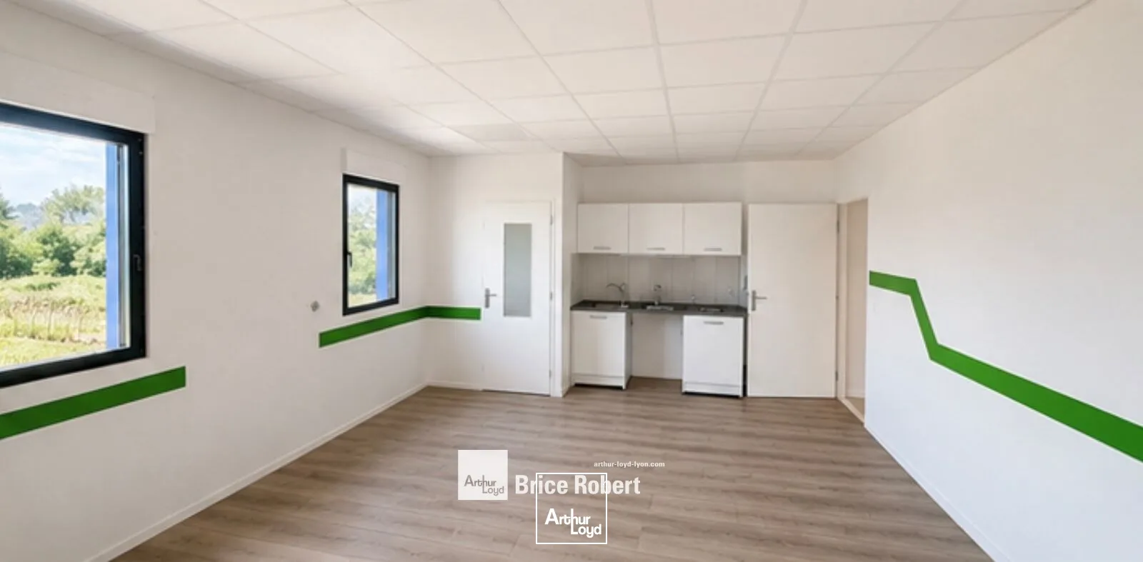 Locaux d'activité & Entrepôts - Location - MIRIBEL - 01700 - 150-301 - 7896021