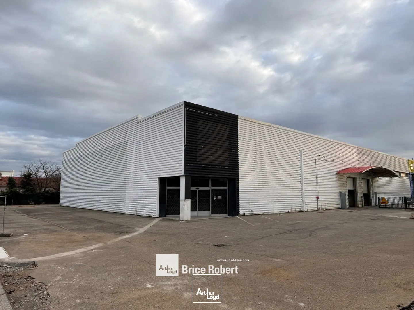 Locaux d'activité & Entrepôts - Location - VAULX EN VELIN - 69120 - 980-980 - 7896037