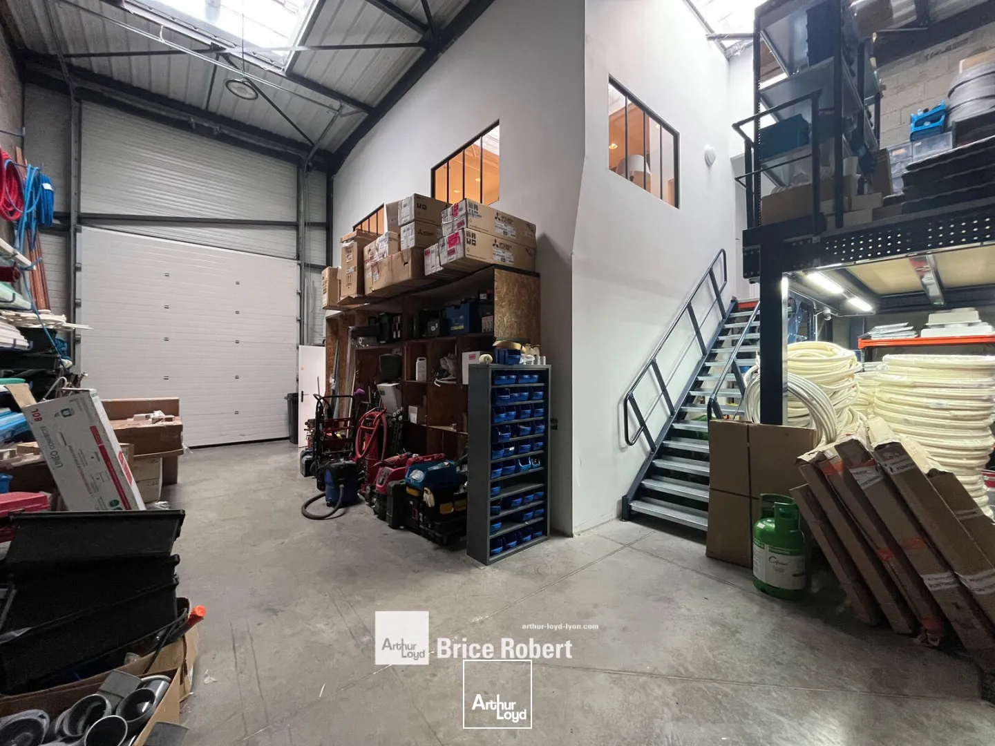 Locaux d'activité & Entrepôts - Location - CHAPONOST - 69630 - 167-167 - 7896083