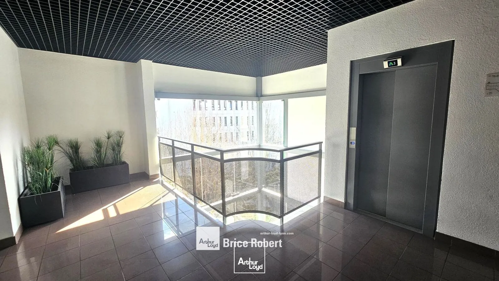 Bureaux - Location - LYON - 69009 - 325-325 - 7896108