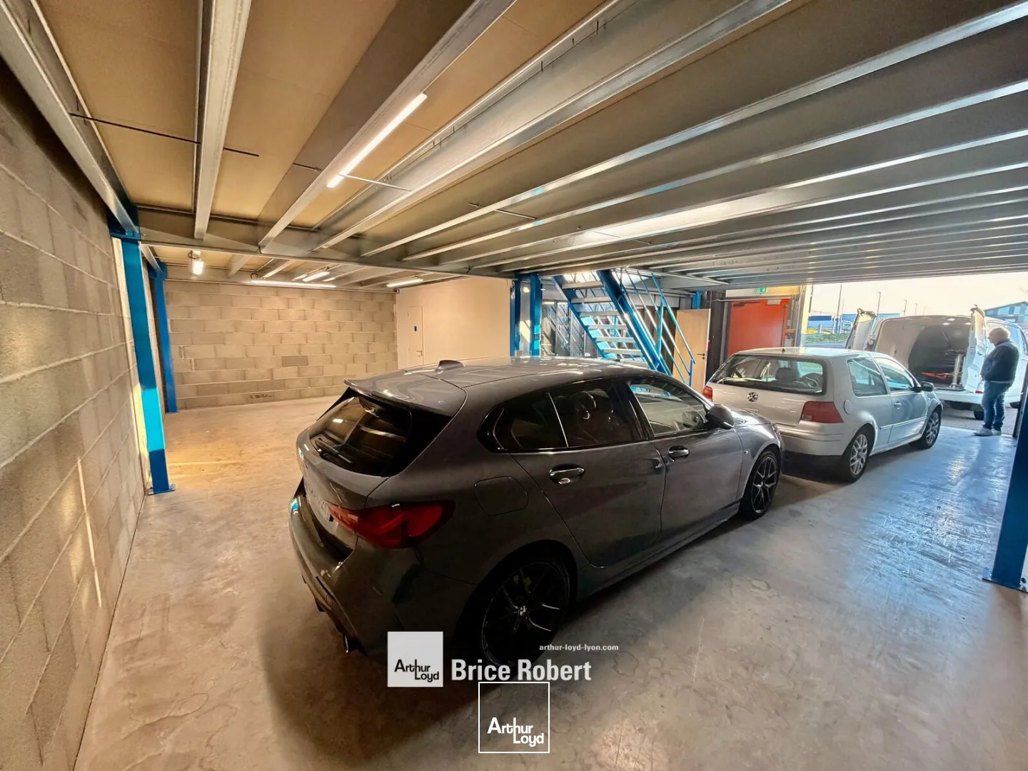 Locaux d'activité & Entrepôts - Location - CIVRIEUX - 01390 - 202-202 - 7896115