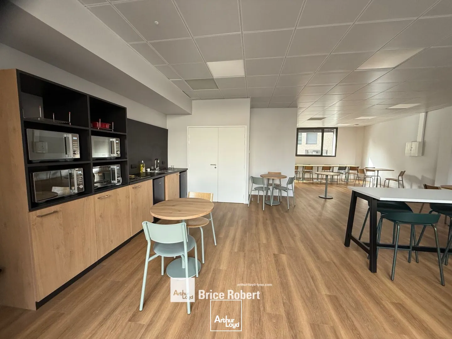 Bureaux - Location - LYON - 69003 - 124.4-1437.8 - 7896179