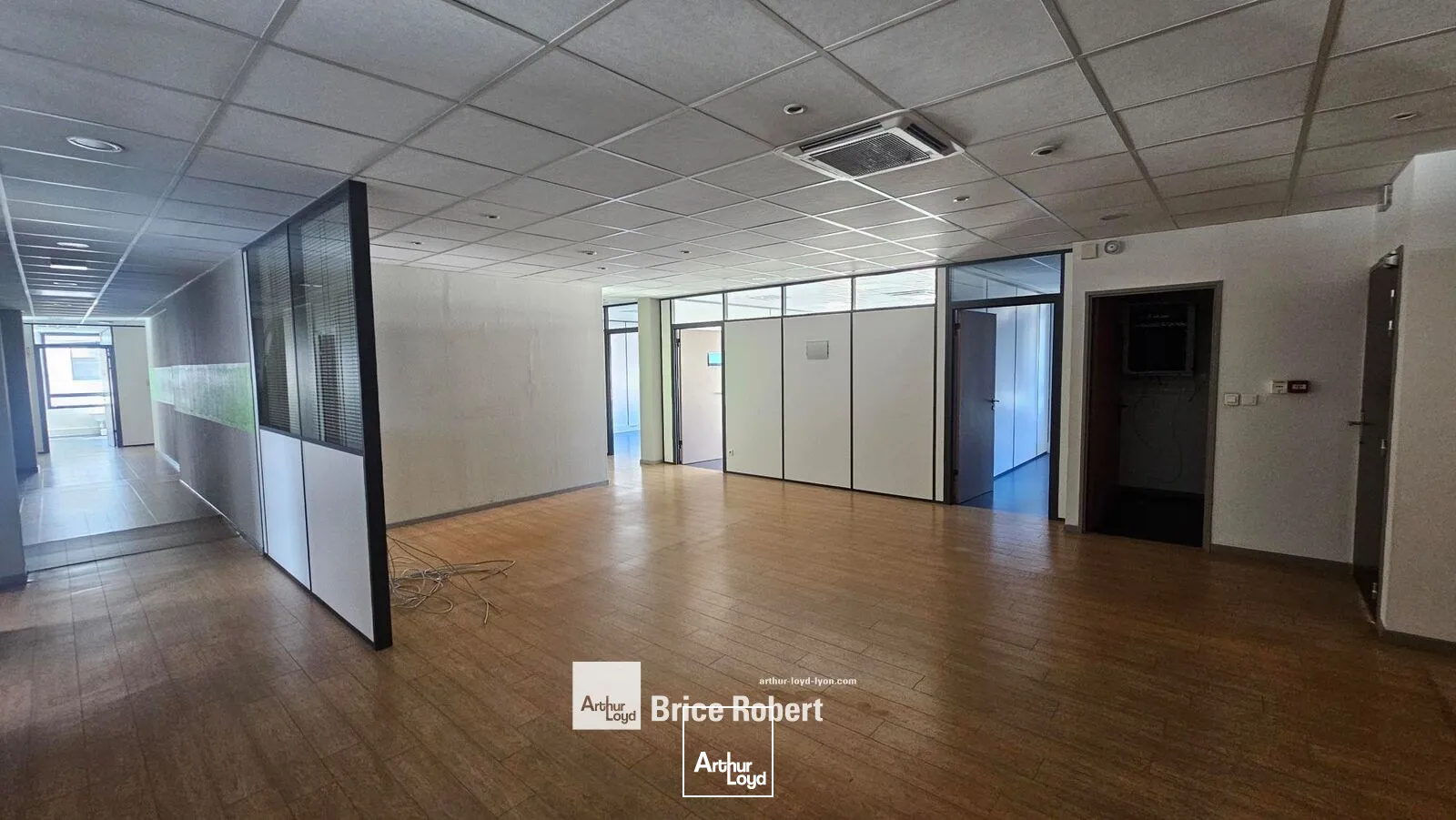 Bureaux - Location - LYON - 69007 - 116.48-720.05 - 7896204